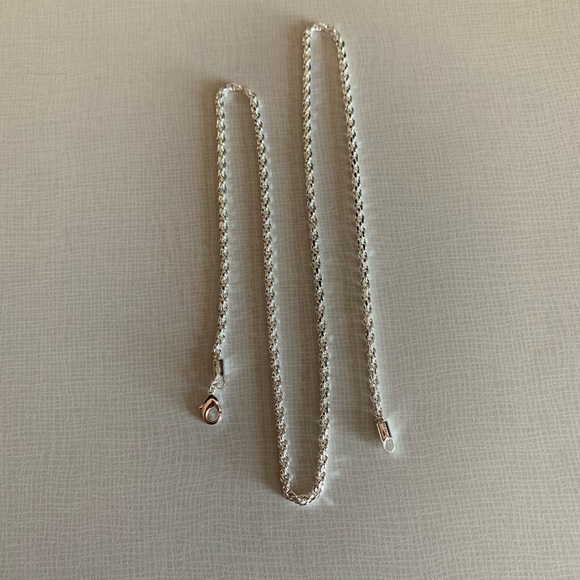 24” Silver Rope Chain. - Picture 4 of 5